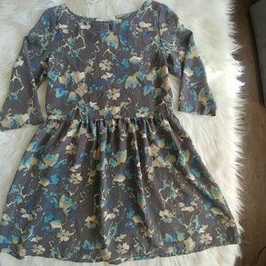 Amour Vert Dress 100% Silk Small Floral